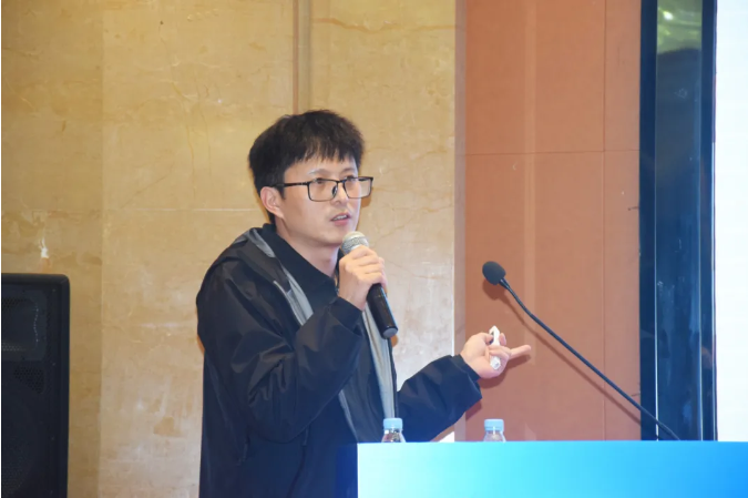 ecb34ba7-dbbf-4268-89c8-078fc01c6ab8